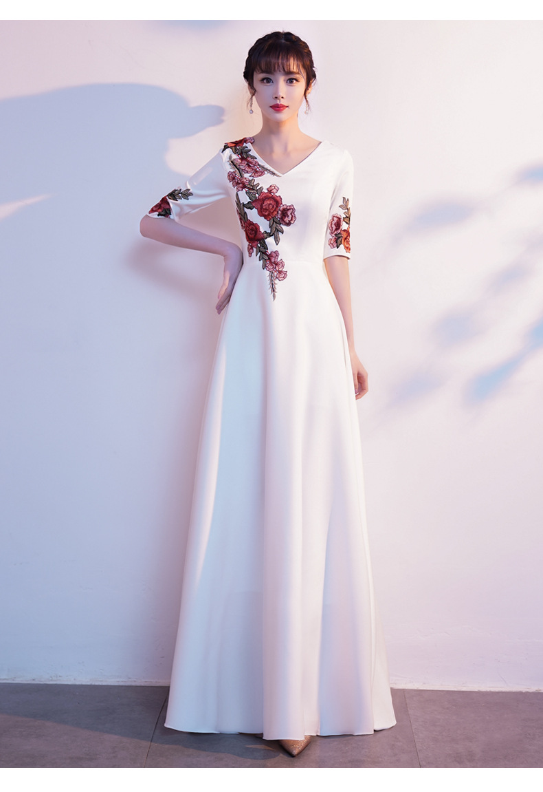 大合唱团演出服女长裙2021新款红歌中国风朗诵服装独唱表演晚礼服