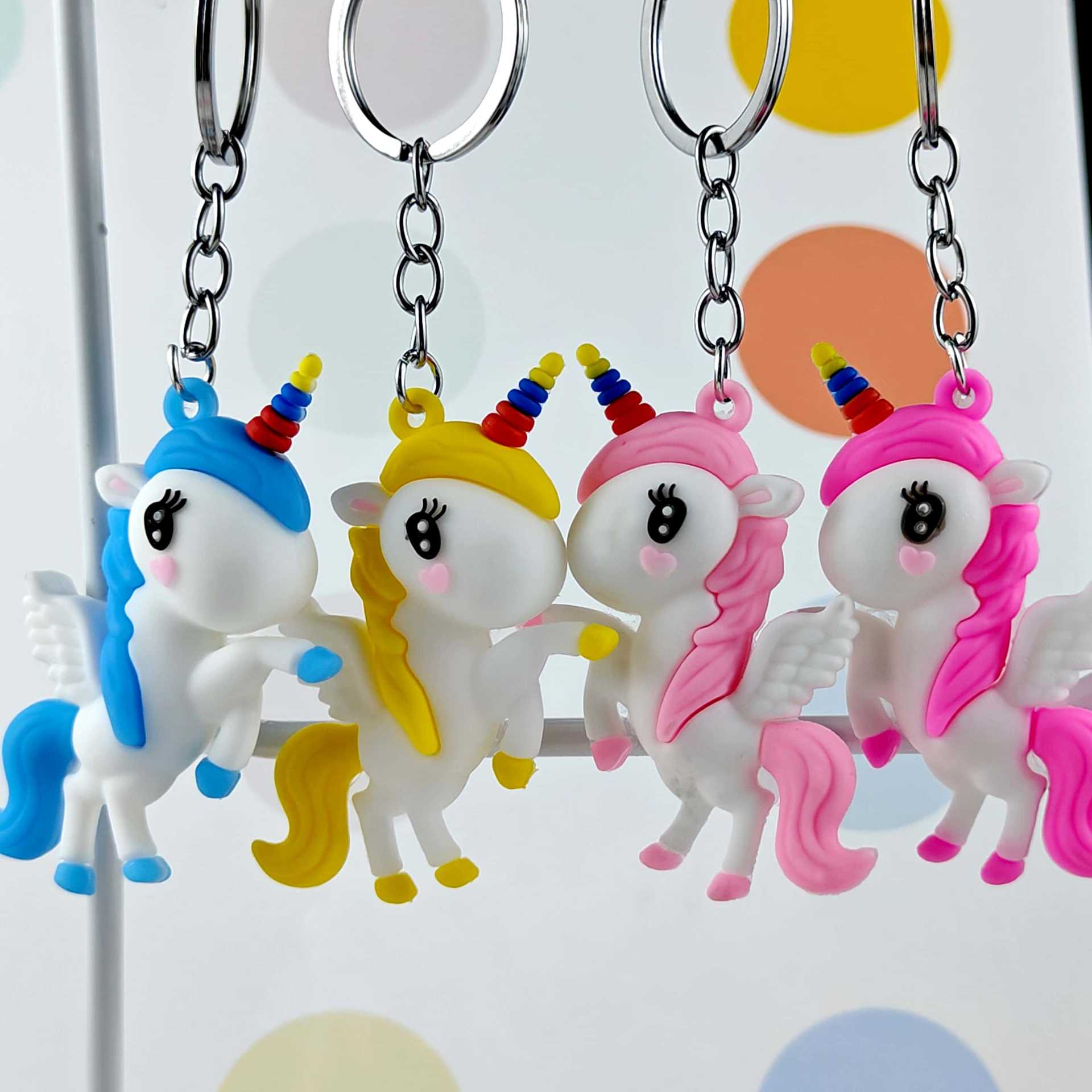 可爱网红彩虹独角兽飞马钥匙扣配件pvc软胶汽车挂件包包挂饰礼品
