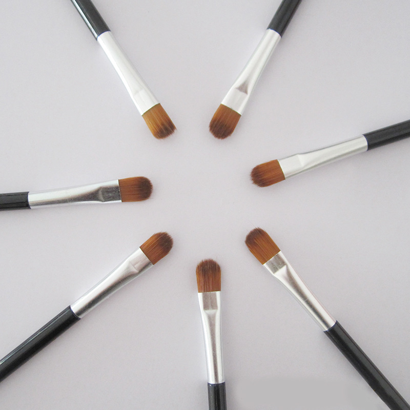 Manufacturer Direct Wholesale Single Cosmetic Brush Quantity Discount Single Eye Shadow Brush Beauty Tools Makeup Tools Lip Brush