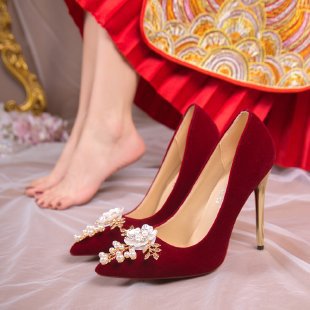 新款跨境大码高跟红色高跟鞋女尖头富贵花蝴蝶新娘鞋结婚鞋女幸福