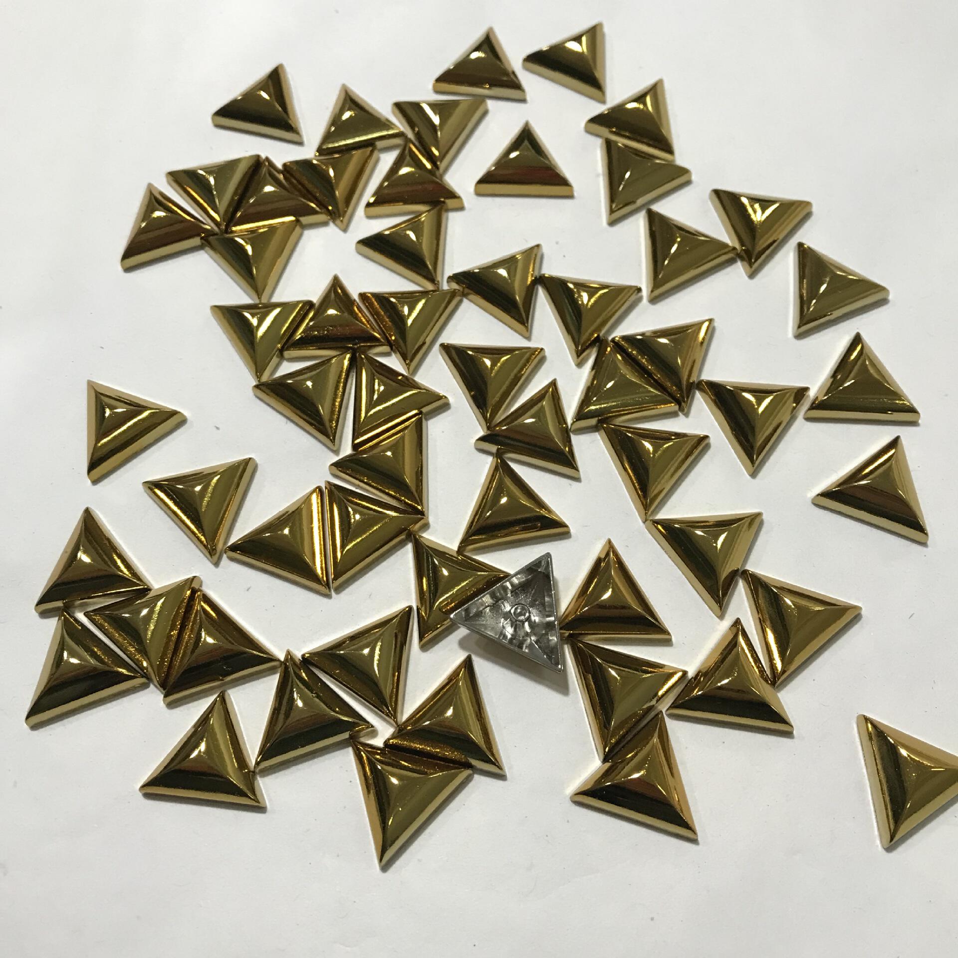 厂家批发爆款欧美风金属三角钉四方钉凉拖鞋装饰扣古金色鞋扣件