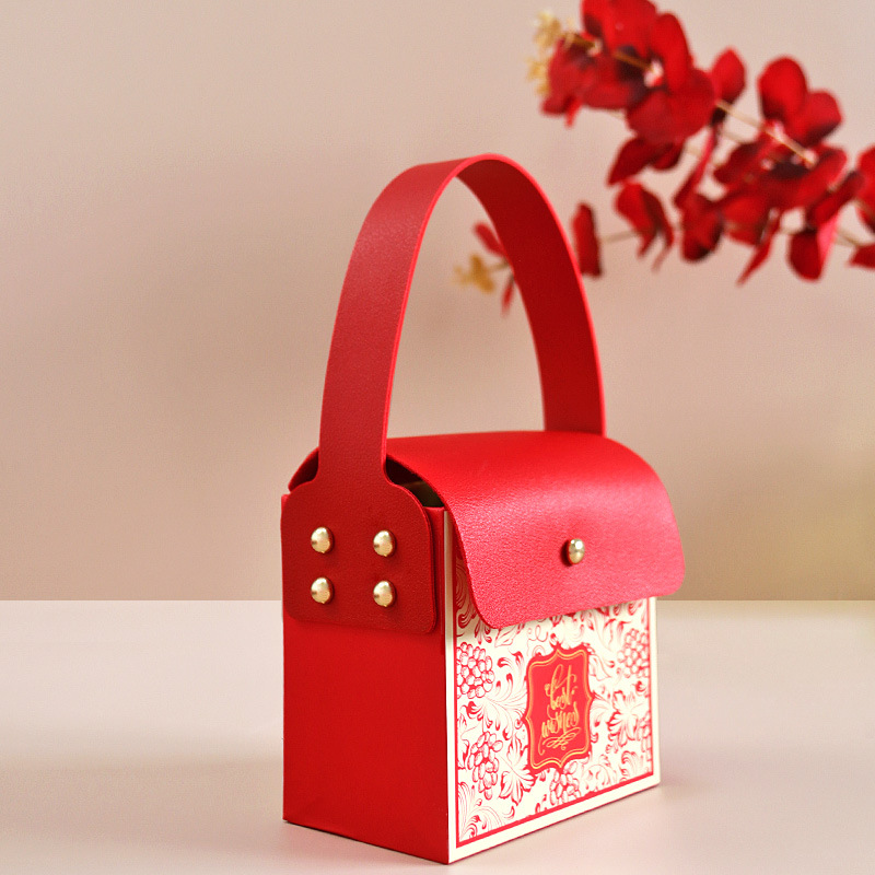 新款结婚喜糖盒手提式婚礼糖果盒子创意皮包伴手礼品包装空盒批发
