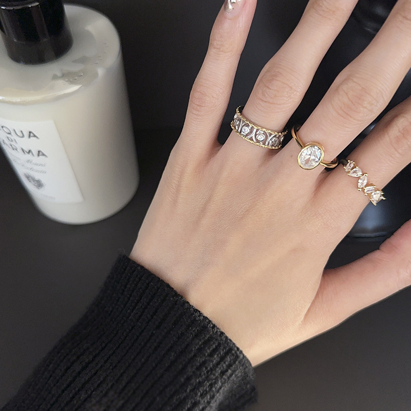 镶钻锆石戒指女法式精致闪钻戒指时尚轻奢高级感精简约百搭食指戒
