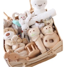 新生婴儿礼盒满月见面礼物木制摇铃玩具初生宝宝春夏衣服套装用品