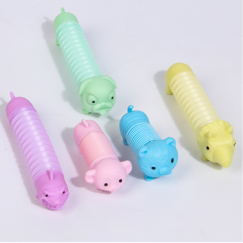 Amazon Hot Pop Tube Extension Tube Toy Stretch Small Animal Doll New Exotic Decompression Toy Wholesale