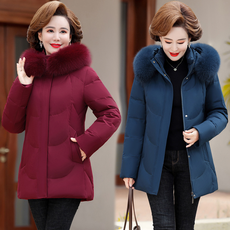 品牌妈妈冬季羽绒服中长款中年洋气大码中老年女冬装时尚保暖外套