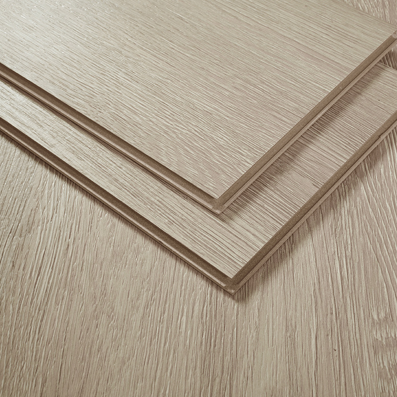 锁扣地板石塑仿木纹厂家供应wpc新料8mm木纹阻隔水防火地板锁扣