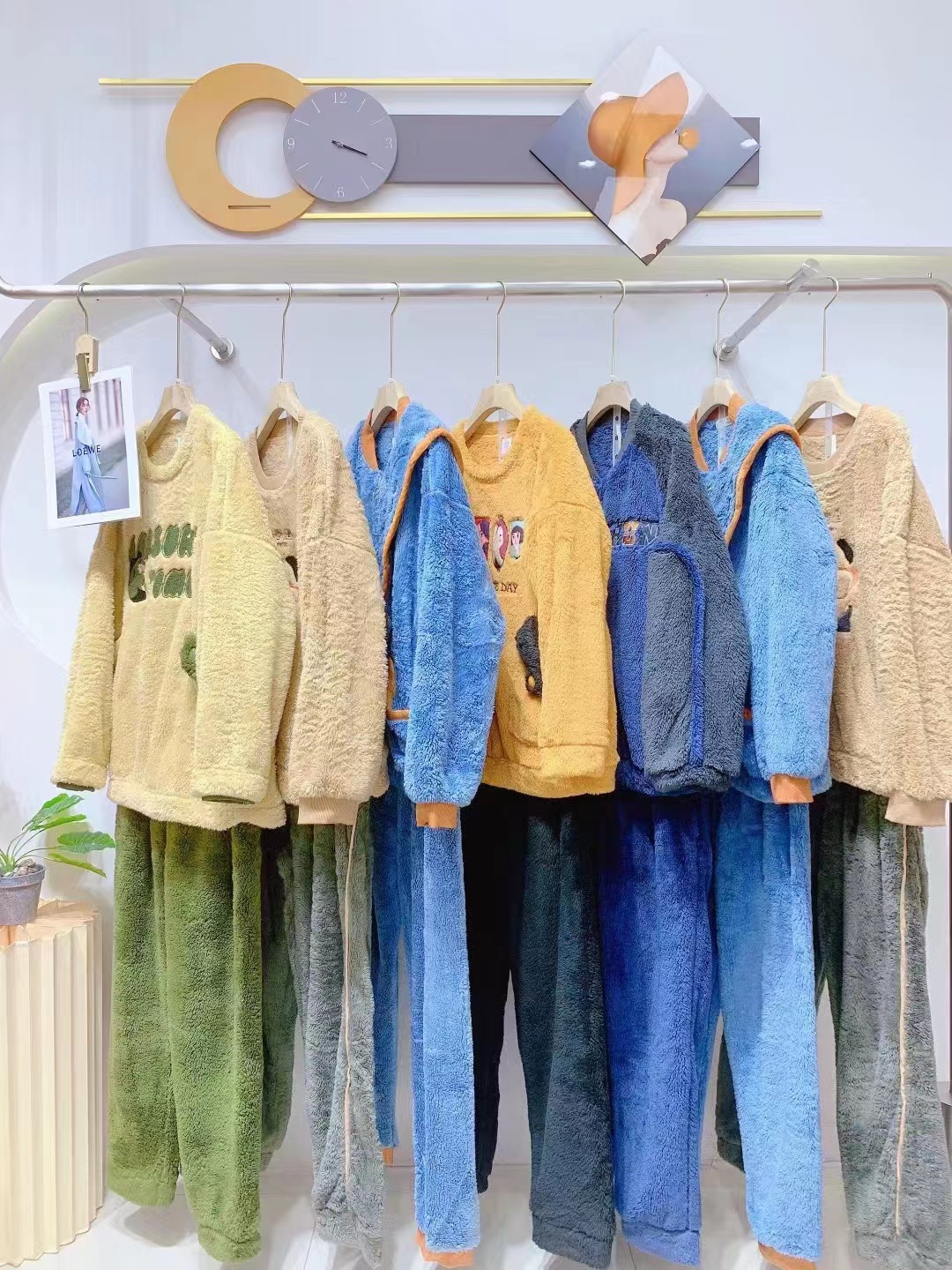 冬季新款睡衣品牌撤柜家居服杭州四季青女装尾单清货衣服批发货源