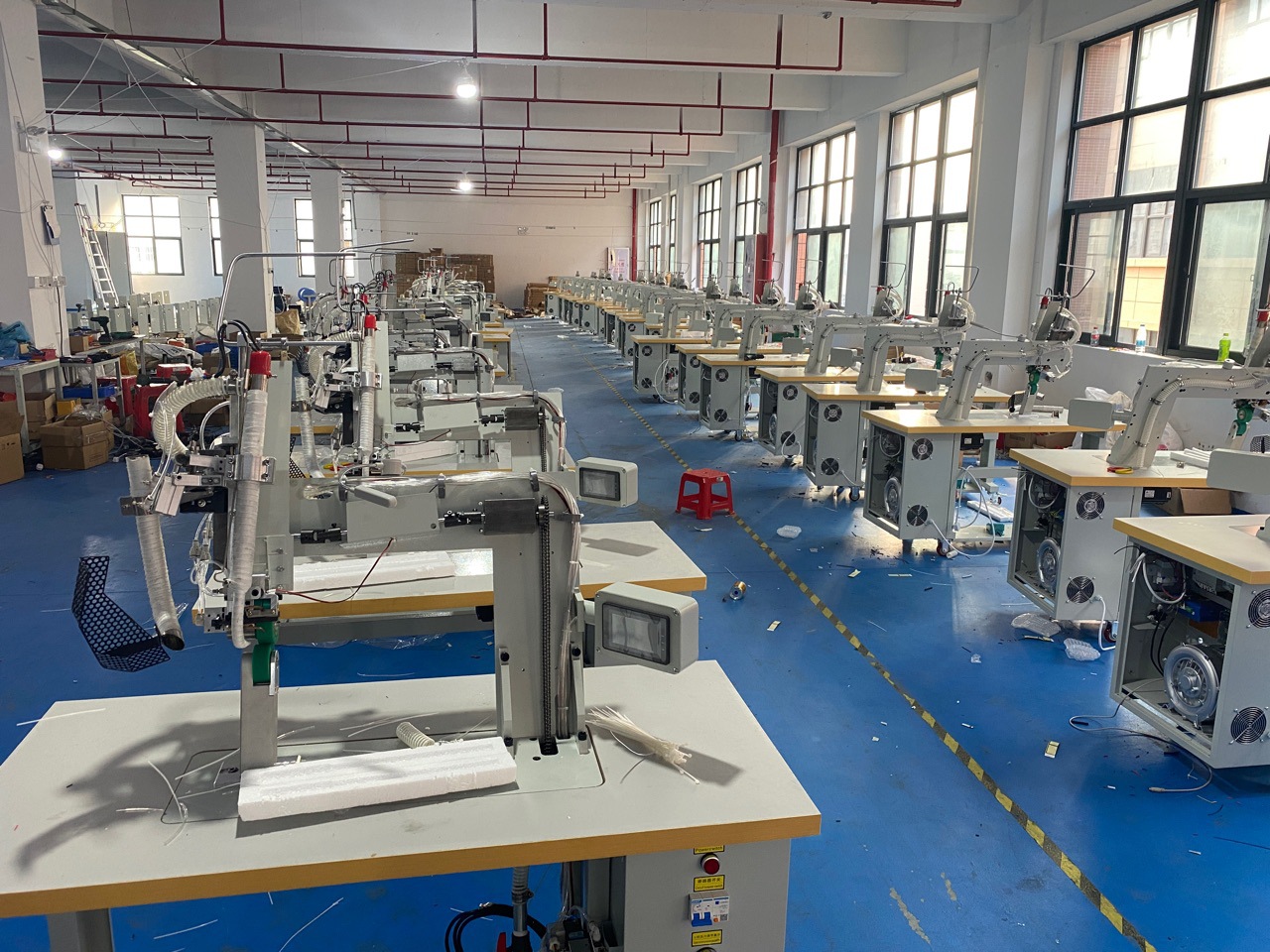 天衣无缝热封机.防护服生产设备