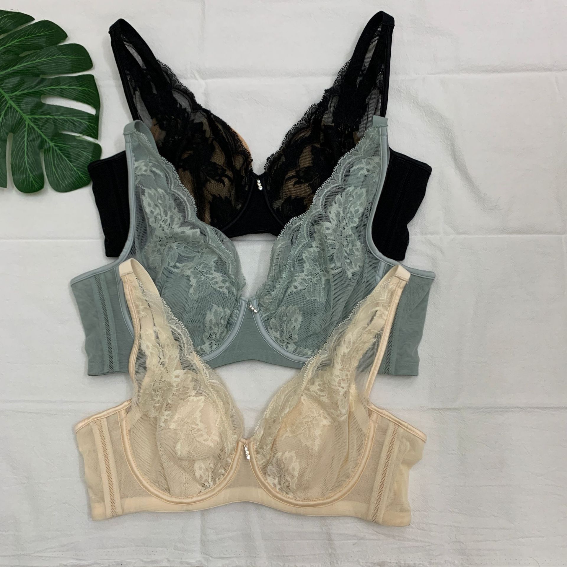 2022新品佛山南海盐步水晶杯薄款文胸记忆钢圈大码胸显小聚拢内衣