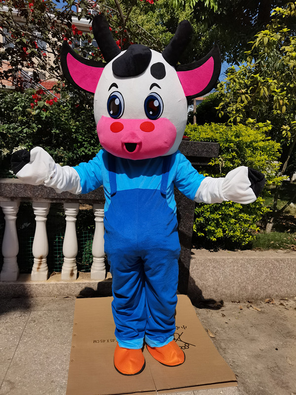 牛宝宝卡通人偶服装蒙牛奶牛行走玩偶公仔衣服表演道具动漫头套
