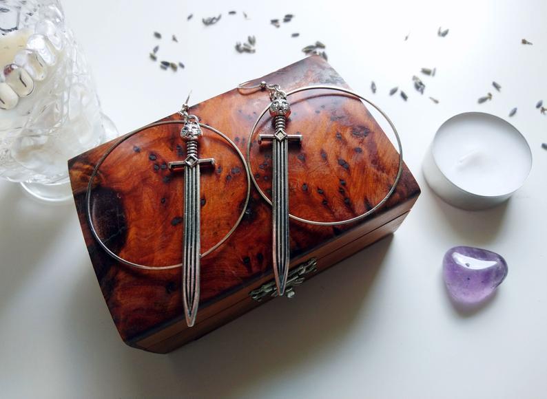 剑匕首大圈耳环哥特式暗黑夸张耳环万圣节礼物朋克耳挂 批发