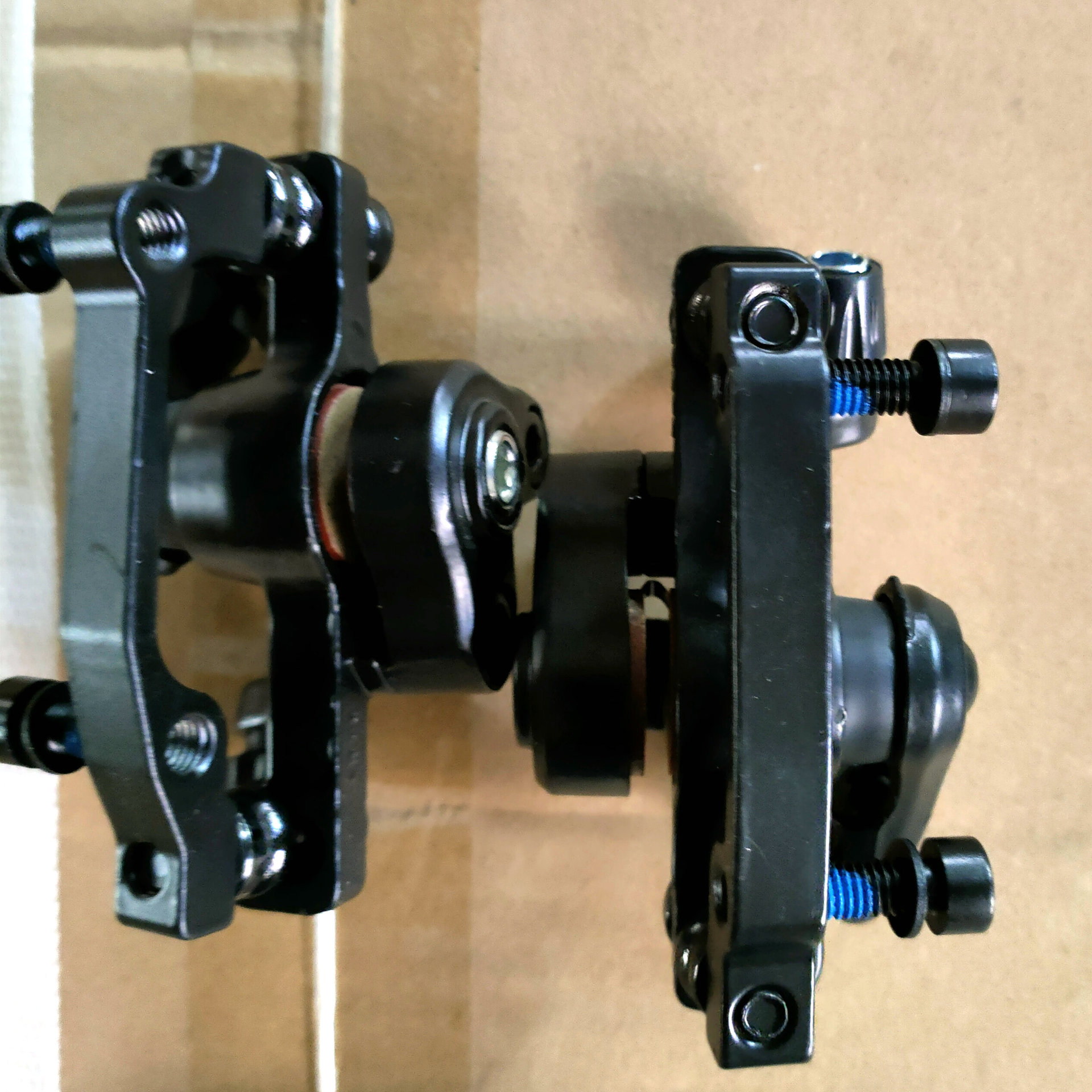 山地车碟刹器/自行车碟刹器/拓蓝前后碟刹器/刹车夹/前后碟刹器