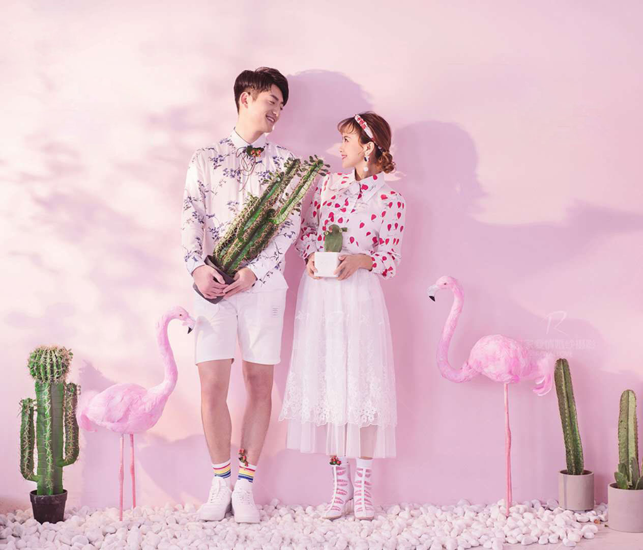 影楼婚纱情侣外景旅拍复古印花森系唯美小清新主题服装写真艺术照