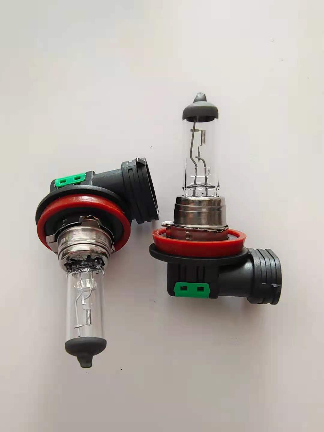 电商热销h11汽车卤素灯泡 高品质12v 55w汽车灯远近光灯 鹰牌车灯-阿