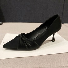 2023年新款春秋黑色礼仪高跟鞋女职业装工作单鞋尖头细跟低跟女鞋