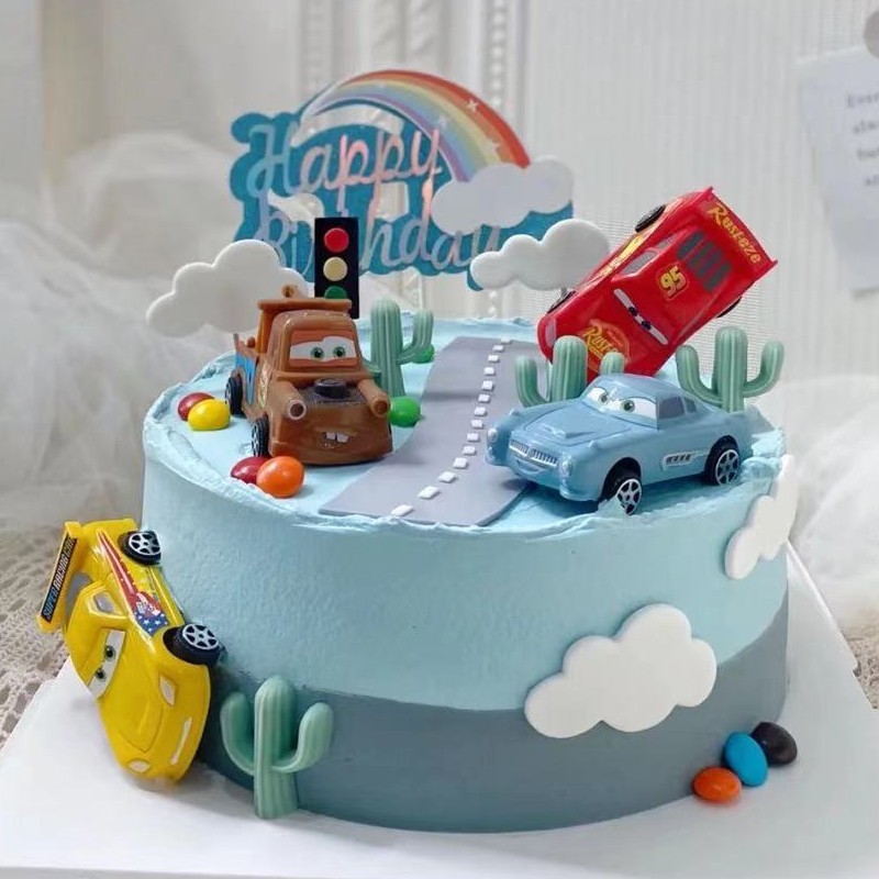 儿童蛋糕装饰卡通汽车主题摆件男孩生日派对装扮云朵彩虹插牌插件