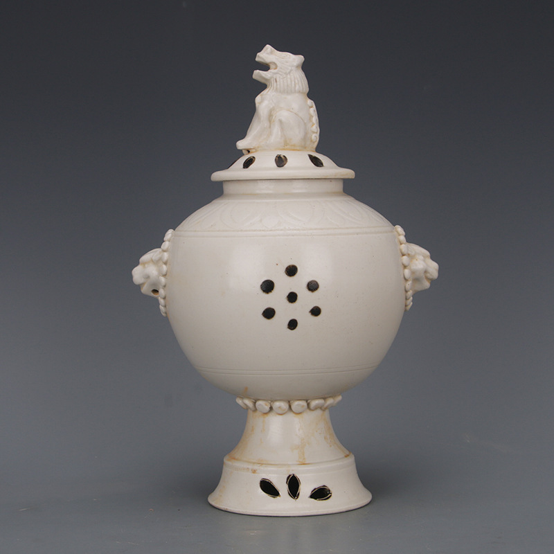 宋 定窑白釉点彩狮子香薰炉 仿古旧货瓷器五大名窑老物件收藏摆件
