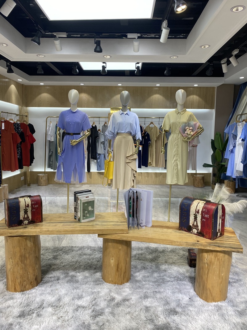 癸妮雅21夏装 剪标折扣品牌女装份货走份 实体店一手货源拿货渠道