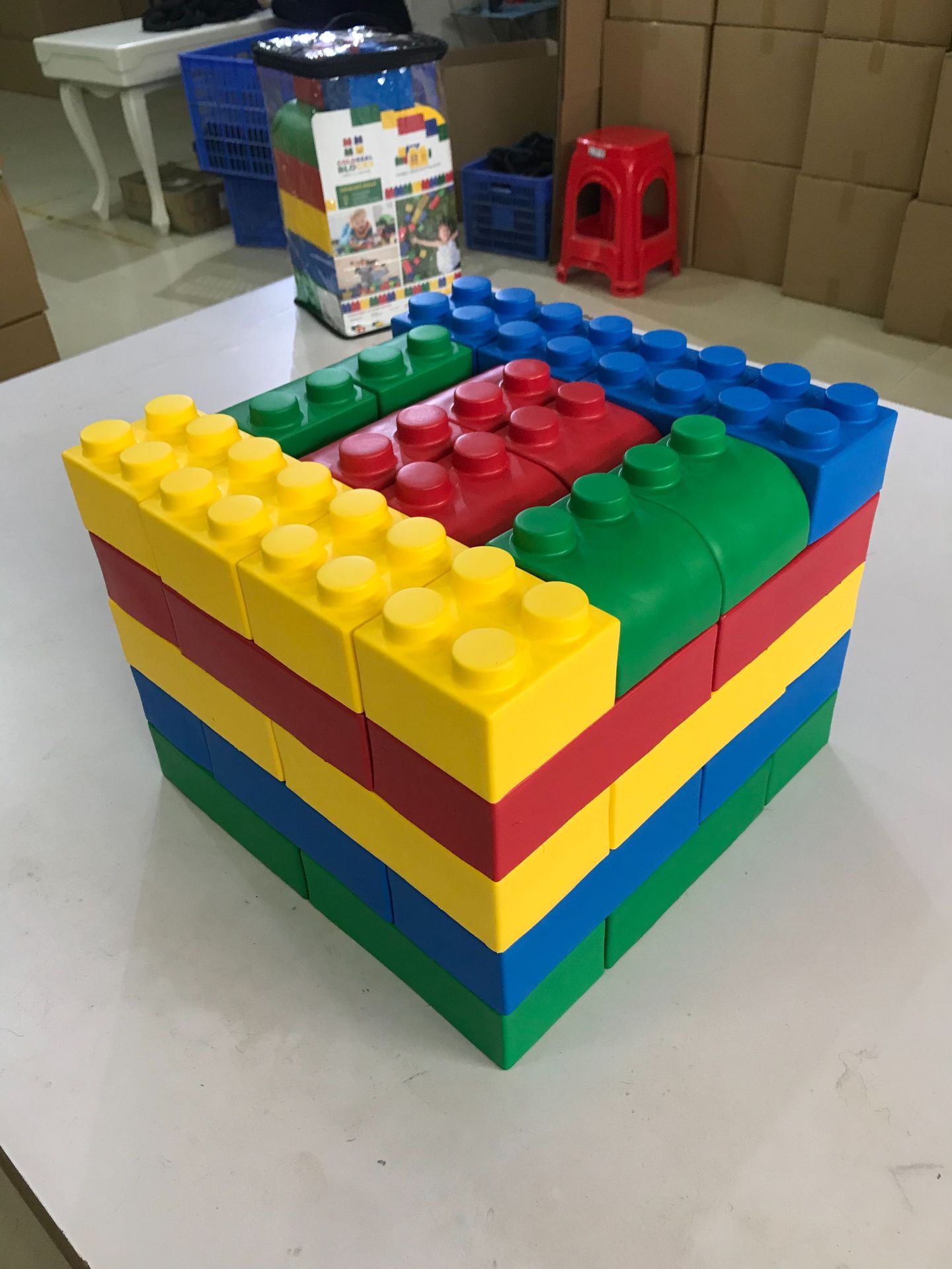 eva积木玩具彩色eva泡棉方块儿童拼插玩具游乐场几何积木加工定制