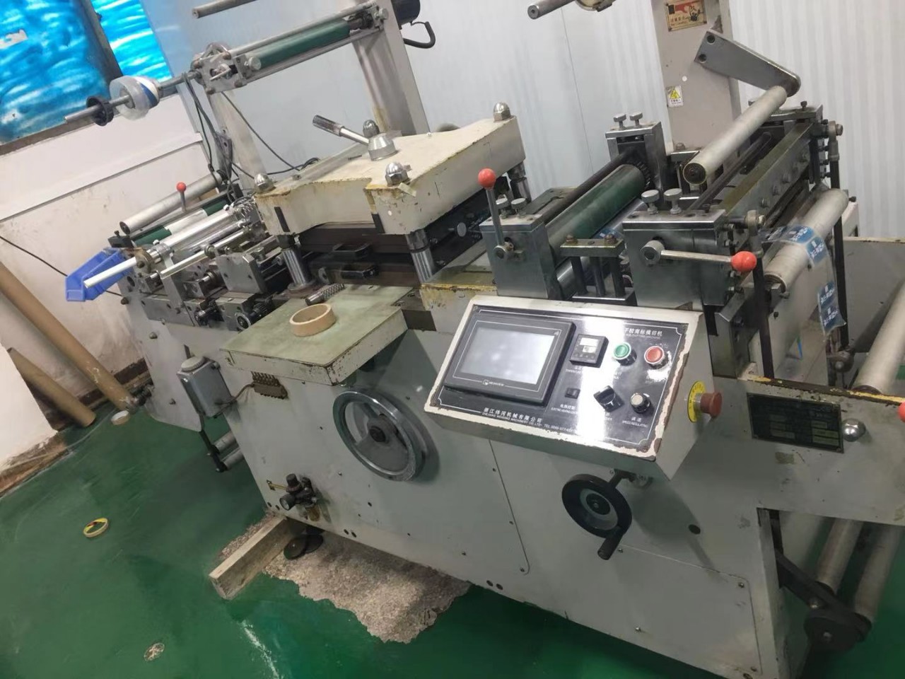 二手模切机 炜岗320烫金不干胶标签模切机转让