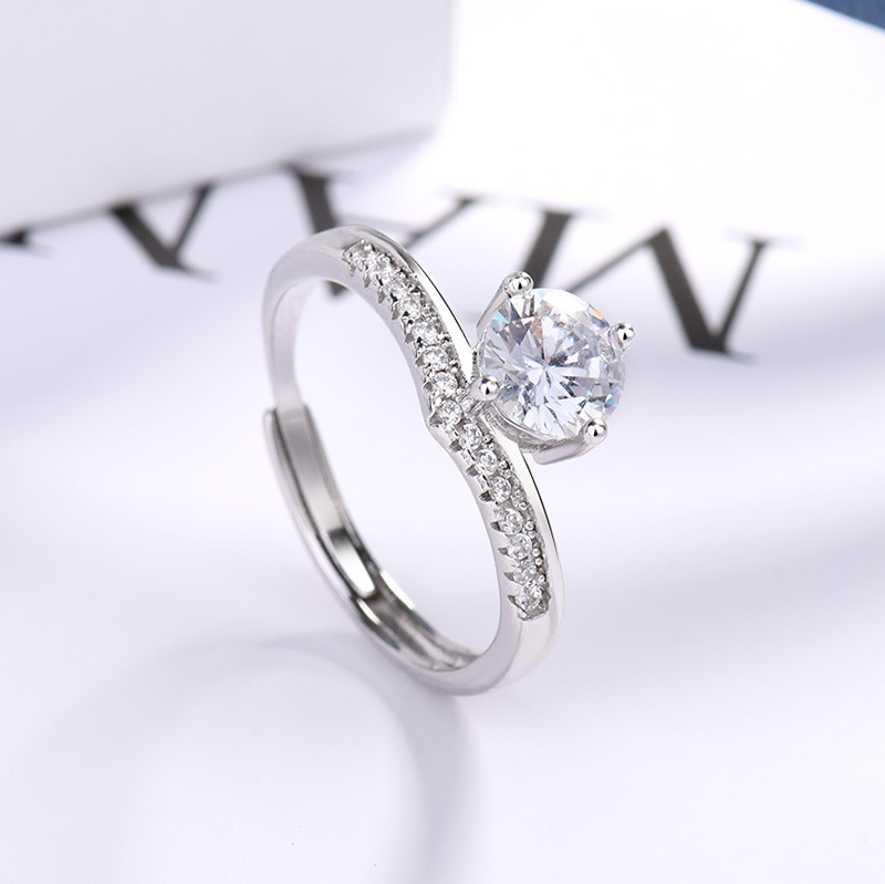 跨境爆款网红直播八心八箭锆石仿莫桑石皇冠戒指女s925银婚戒批发
