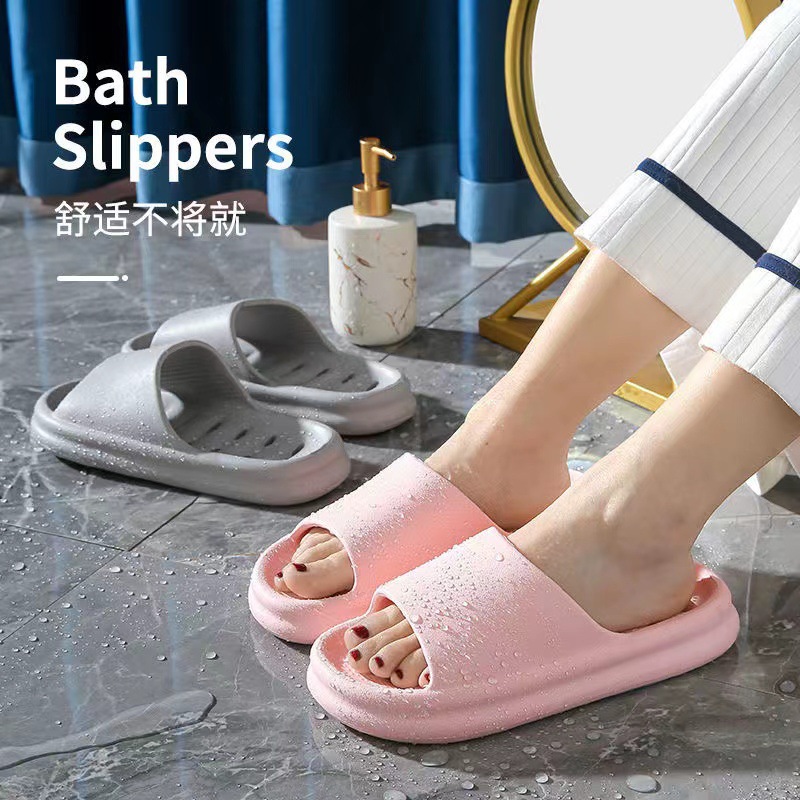 2023 New Slippers Women's Summer Household Slippers Bathroom Bath Non-Slip Thick Bottom Quick-Drying Couples Sandals Men