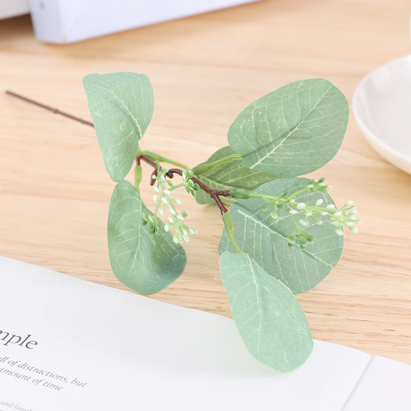 Cross-Border Emulational Eucalyptus with Fruit and Fortune Leaf round Leaf Road Lead Photography and Live Props Wedding Celebration Decoration Wholesale Fake Flowers