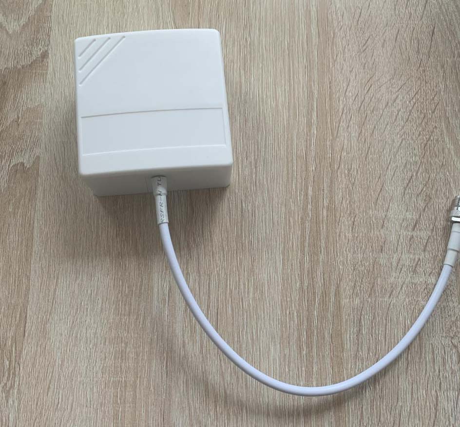 800-2700mhz开关美化天线2g3g4g室内单极化定向隐蔽86型开关天线