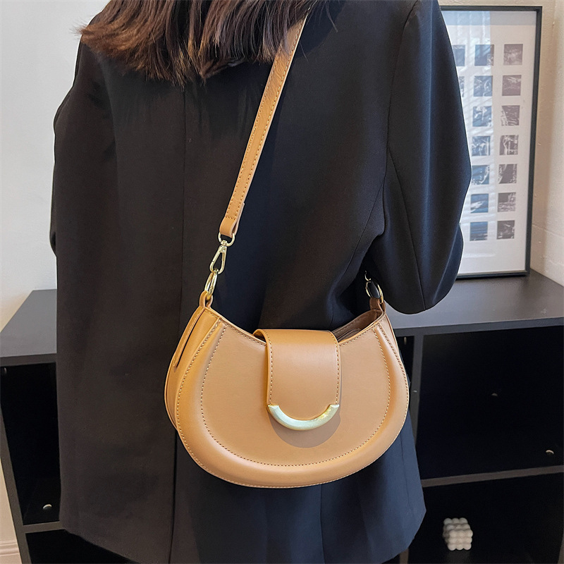 This Year's Popular Bag Women's Bag 2022 New Trendy Fashionable Stylish Messenger Bag High Sense Internet Celebrity Underarm Shoulder Bag
