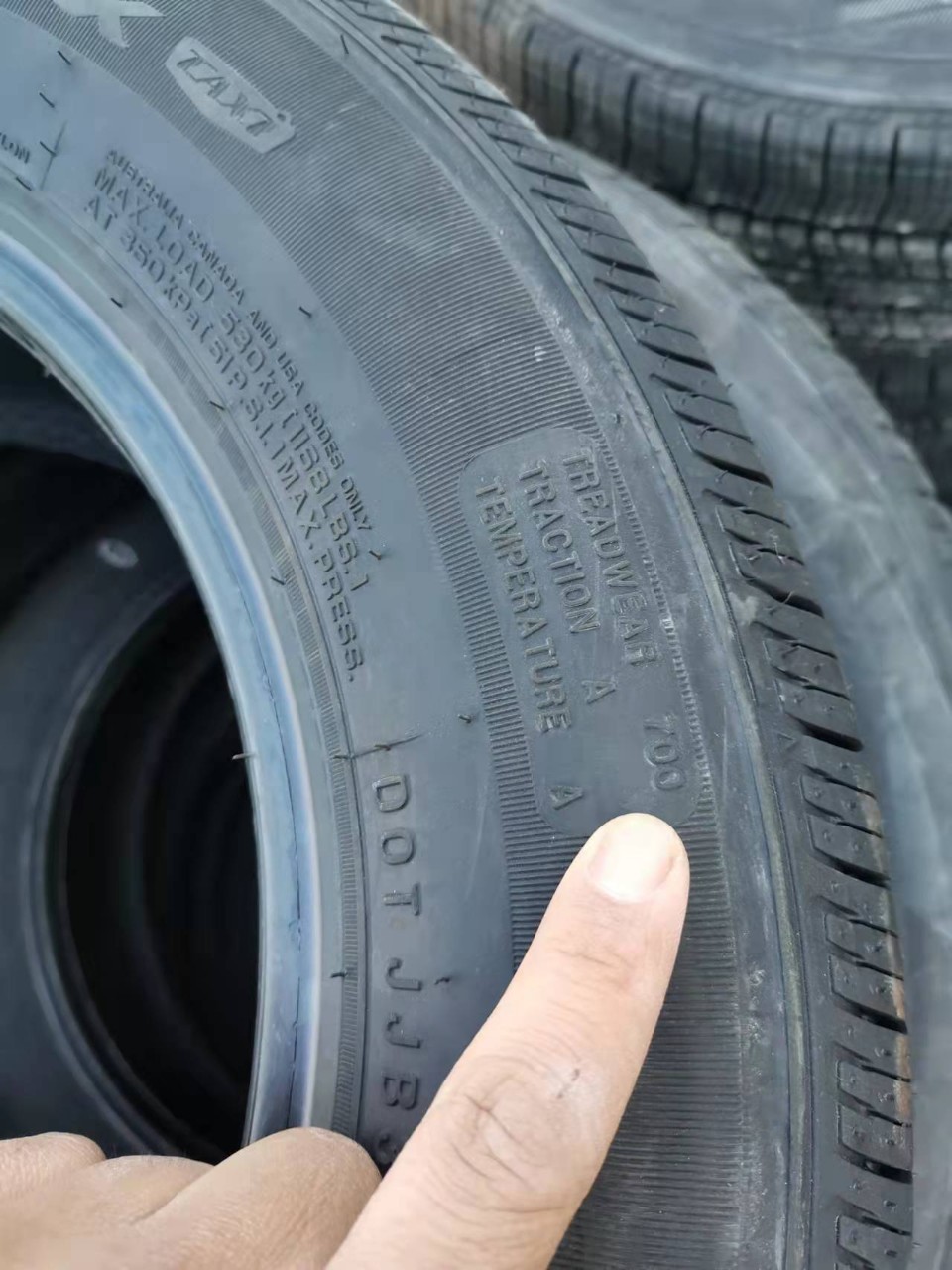 耐克森轮胎195/60r14 86h 教练出租车耐磨 普桑桑塔纳志俊1956014