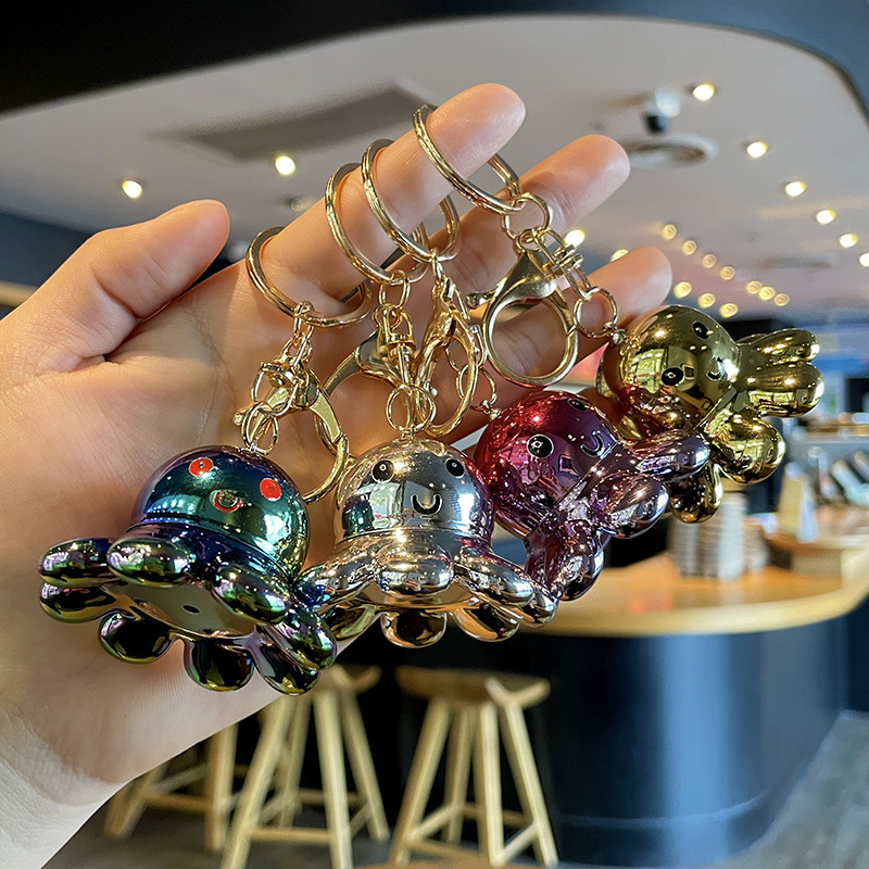 新款卡通彩色章鱼钥匙扣义乌批发跨境精美小商品学生背包汽车挂件