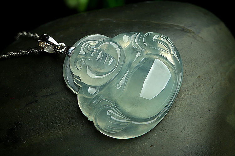 纯净玉佛吊坠女款玉吊坠女翡翠玉佛吊坠女款弥勒佛玉带证书送银链