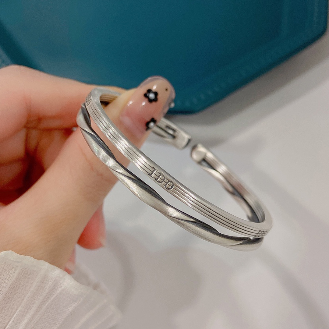 9999足银ido双线扭纹手镯开实心女学生个性镯子女情人节生日礼物
