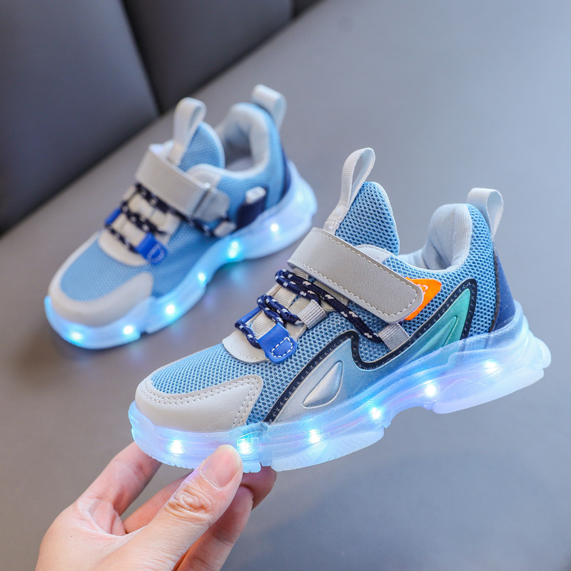 春夏季儿童发光鞋中大童usb充电亮灯鞋女童led闪灯带灯小男童鞋子