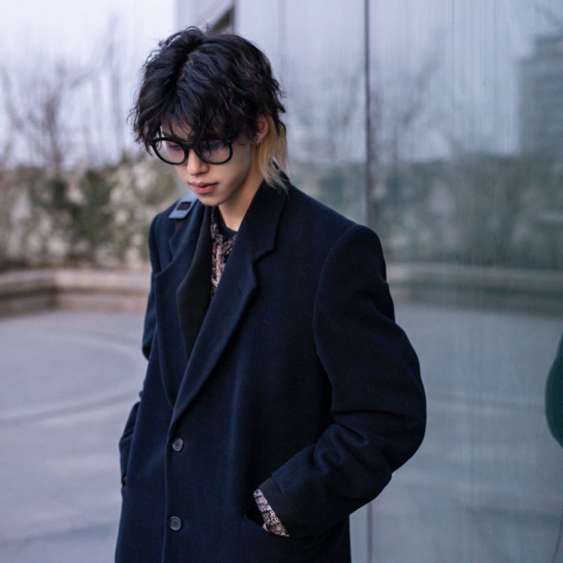 鲻鱼头假发男韩版帅气短发蓬松逼真网红挂耳染灰色狼尾全头全头套