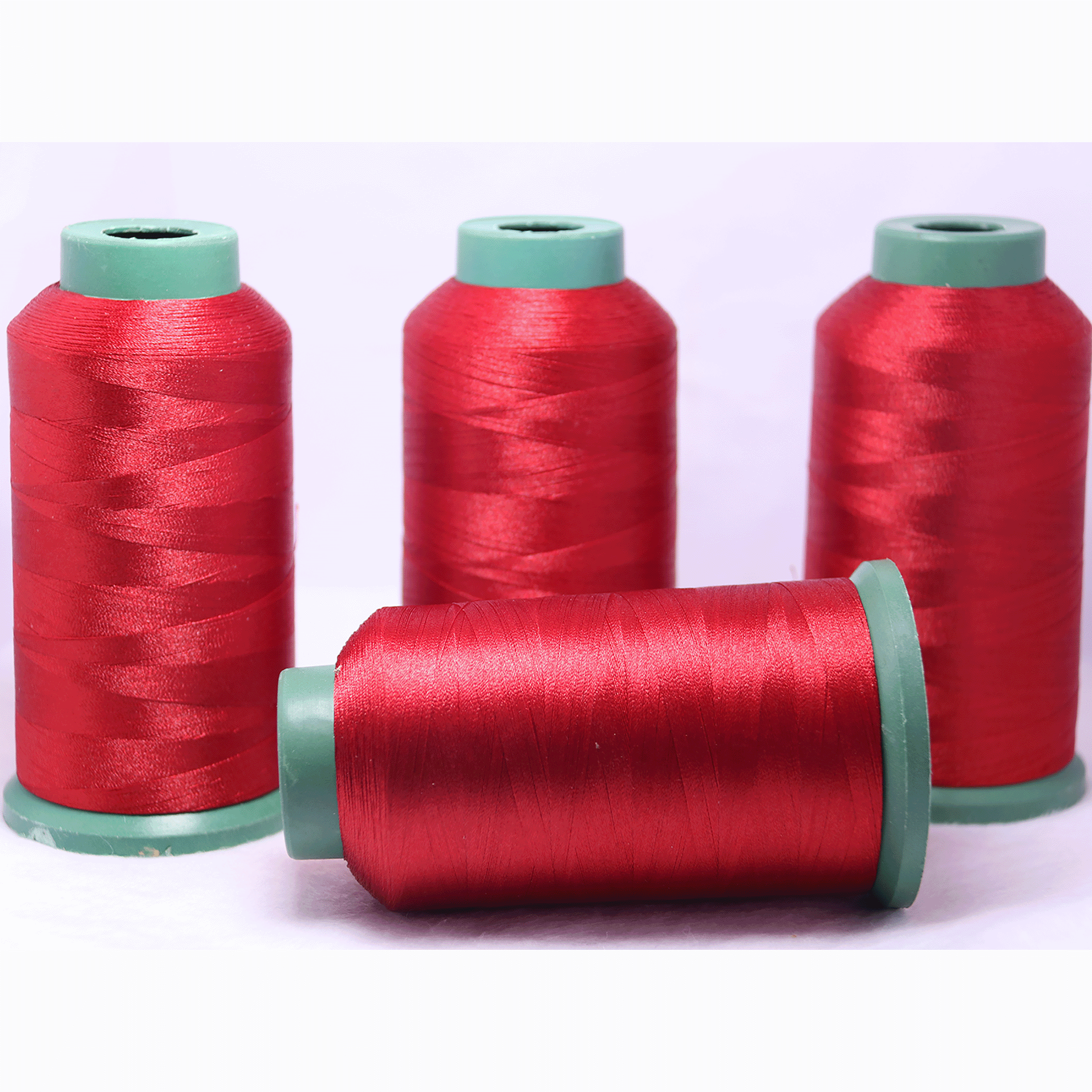红色3股涤纶高强线高速缝纫机线电脑针车线汽车脚垫线皮革高车线