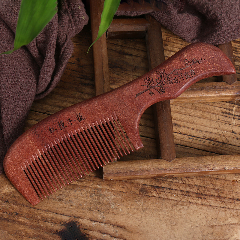 厂家批发可印字红檀柄梳 便携式红檀木梳女柄梳 礼品定制柄梳子
