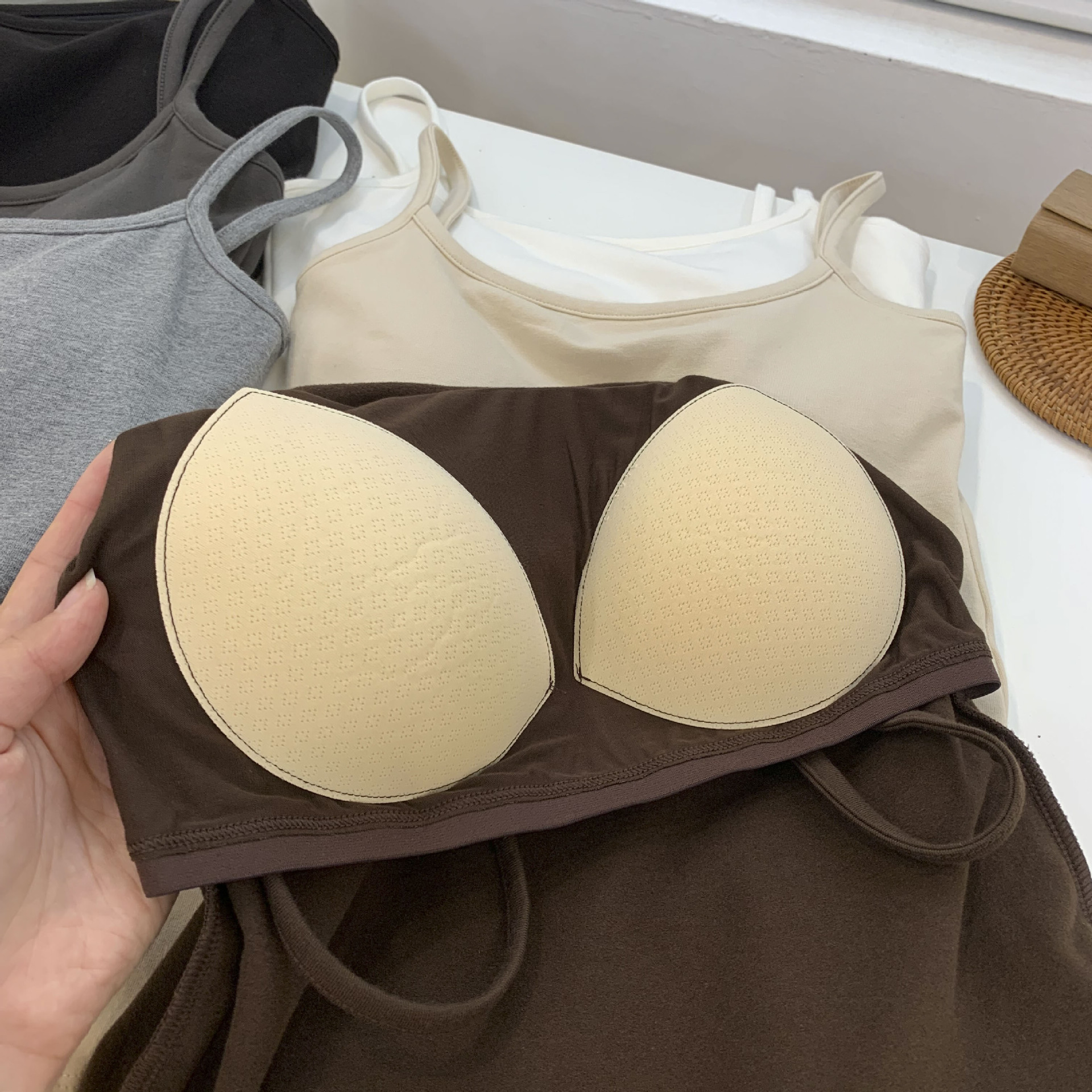 Cross-Border Camisole Women's Outer Wear Chest Pad Base Ride High-Grade Beauty Back Fixed One-Piece Cup Underwear Wholesale