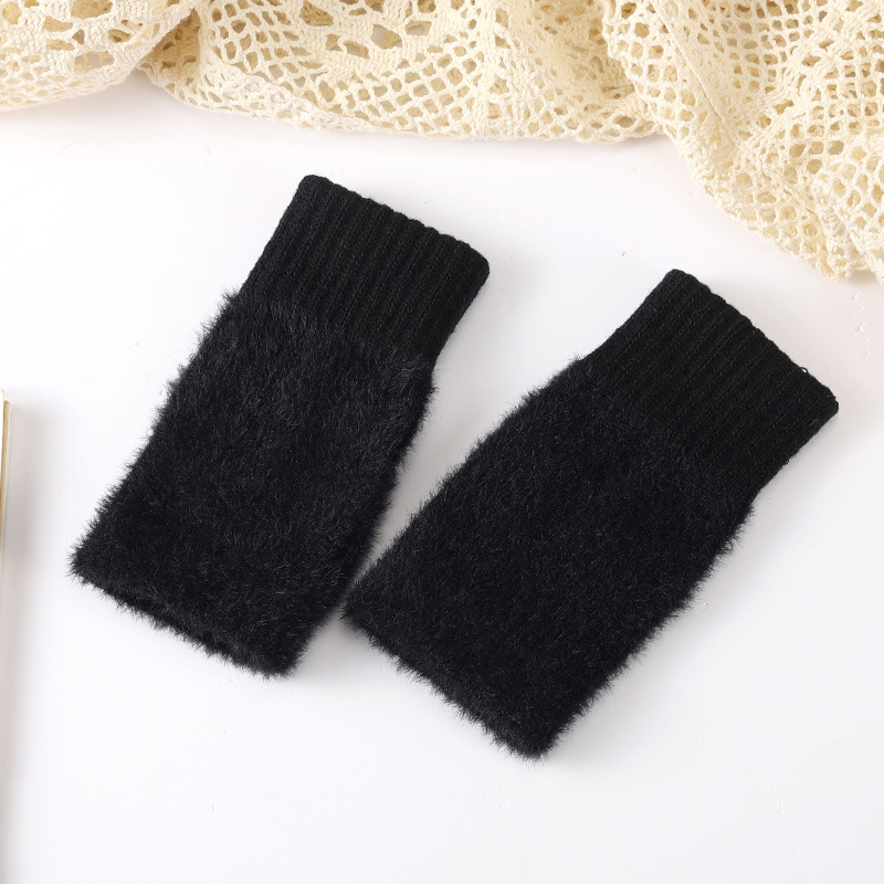 Plush Half Finger Women's Lengthened Wrist Gloves Winter Student Writing Leaking Pointer Woven Gloves Touch Screen Warm Gloves