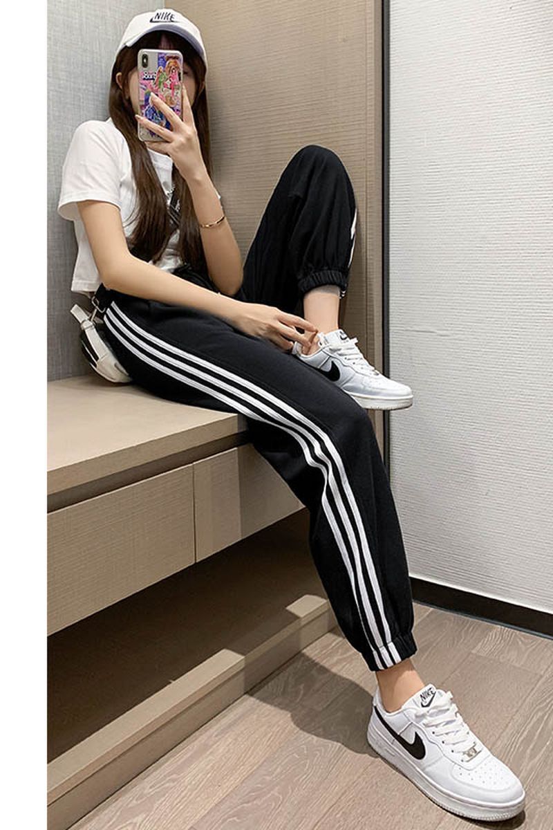 夏季薄款白色运动裤女条纹宽松束脚小个子灯笼休闲八分卫裤显瘦