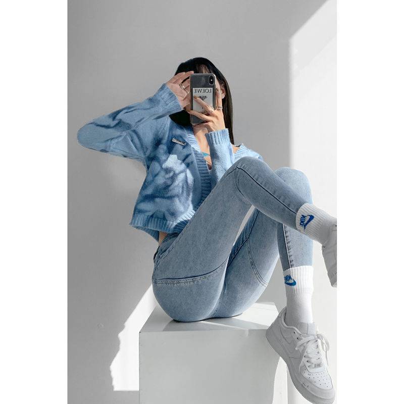 瘦瘦裤女新款复古蜜桃臀弹力牛仔裤女2022春季新款高腰修身显瘦小