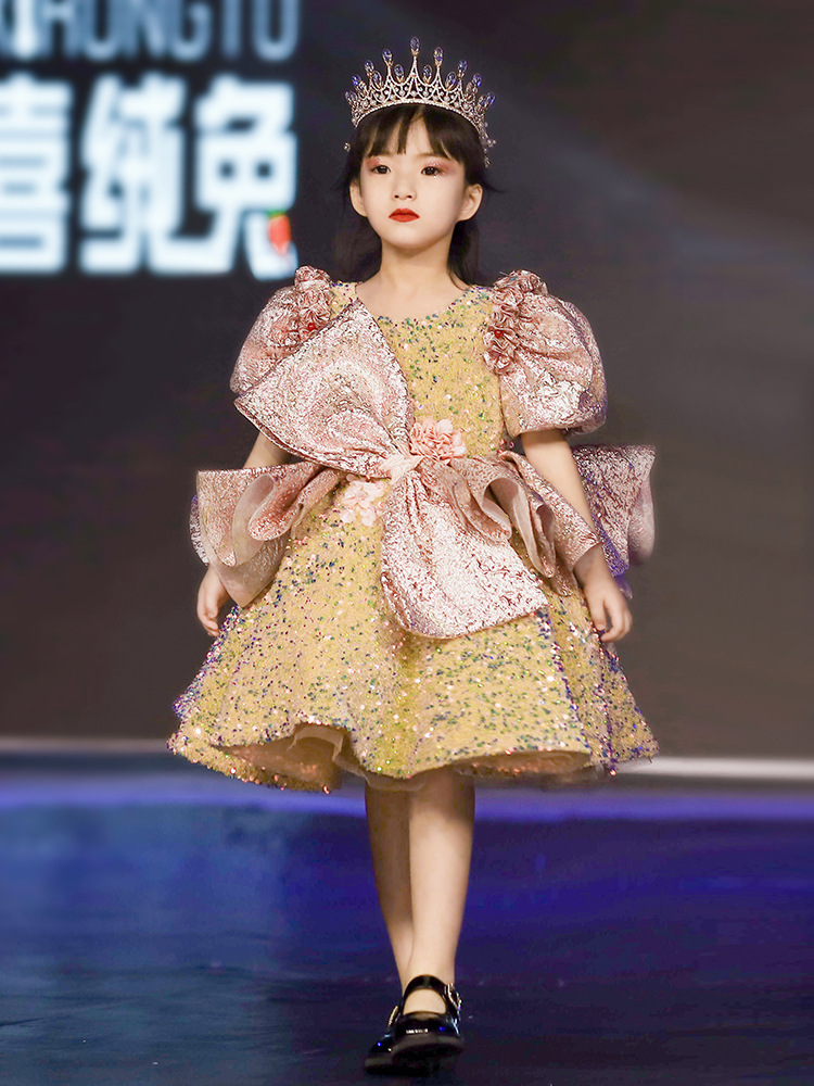 女童礼服公主裙2022新款气质儿童走秀小女孩生日主持人钢琴演出服