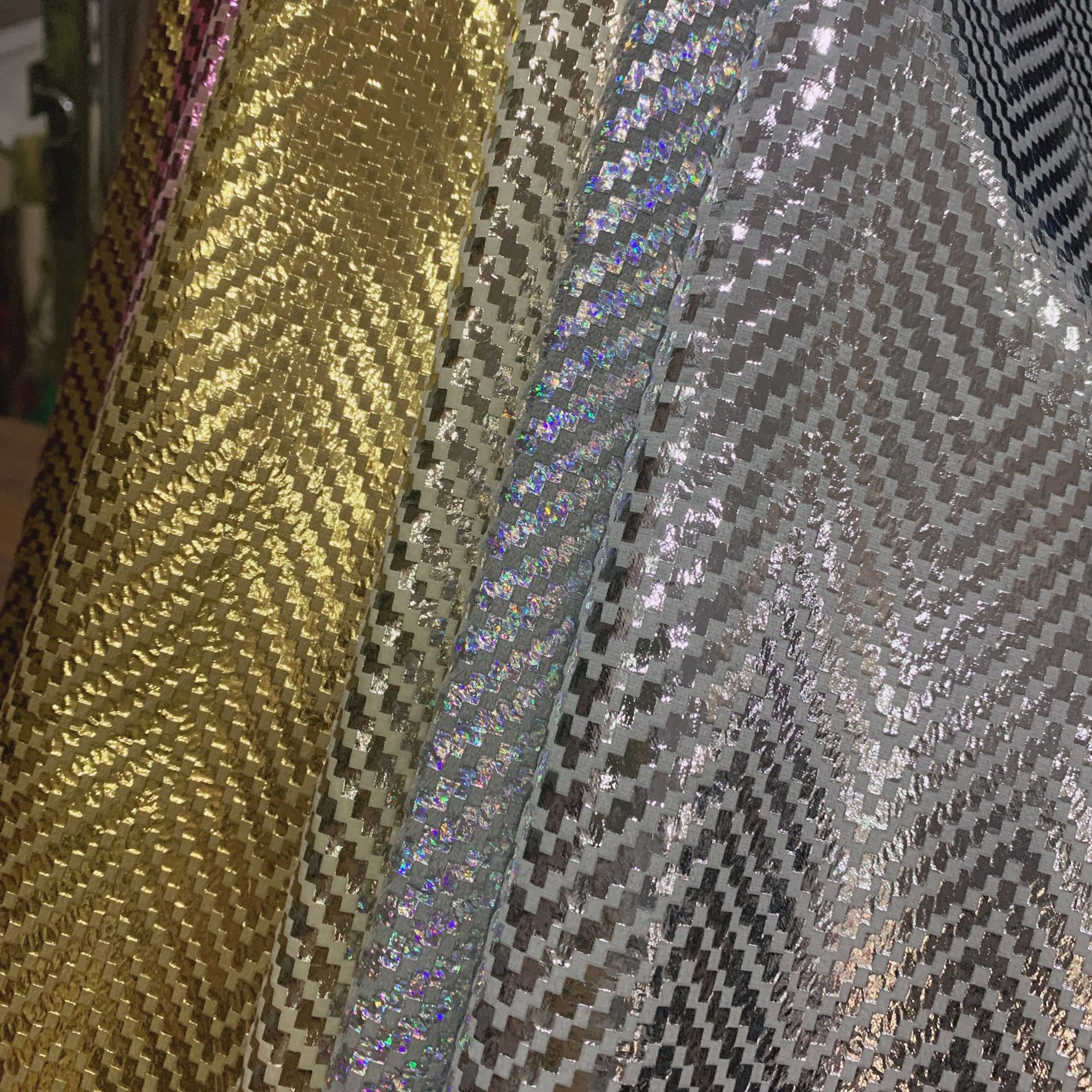 绒布烫金 超美舞台服装面料 多种烫金工艺 欢迎选购