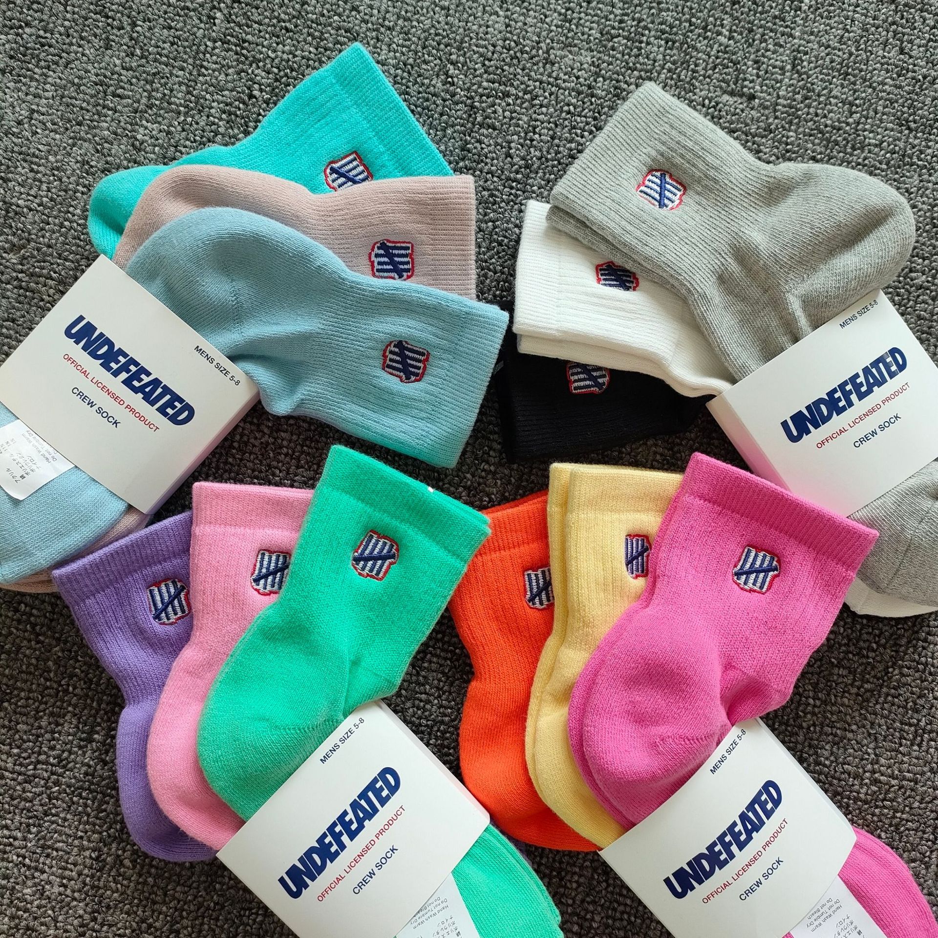 时尚潮牌undefeated五道杠男女同款运动毛巾底街头滑板篮球潮袜