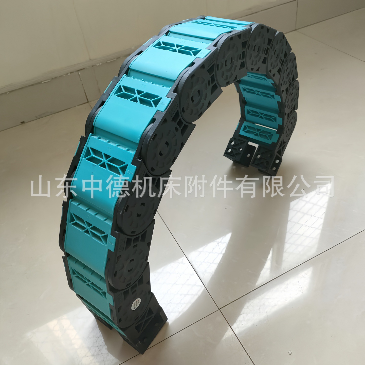 工程增强尼龙拖链拖链耐磨全封闭拖链 激光切割机穿线电缆坦克链