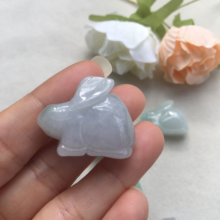 翡翠兔子吊坠立体缅甸天然a货玉石生肖兔冰糯种紫绿白挂件玉佩小