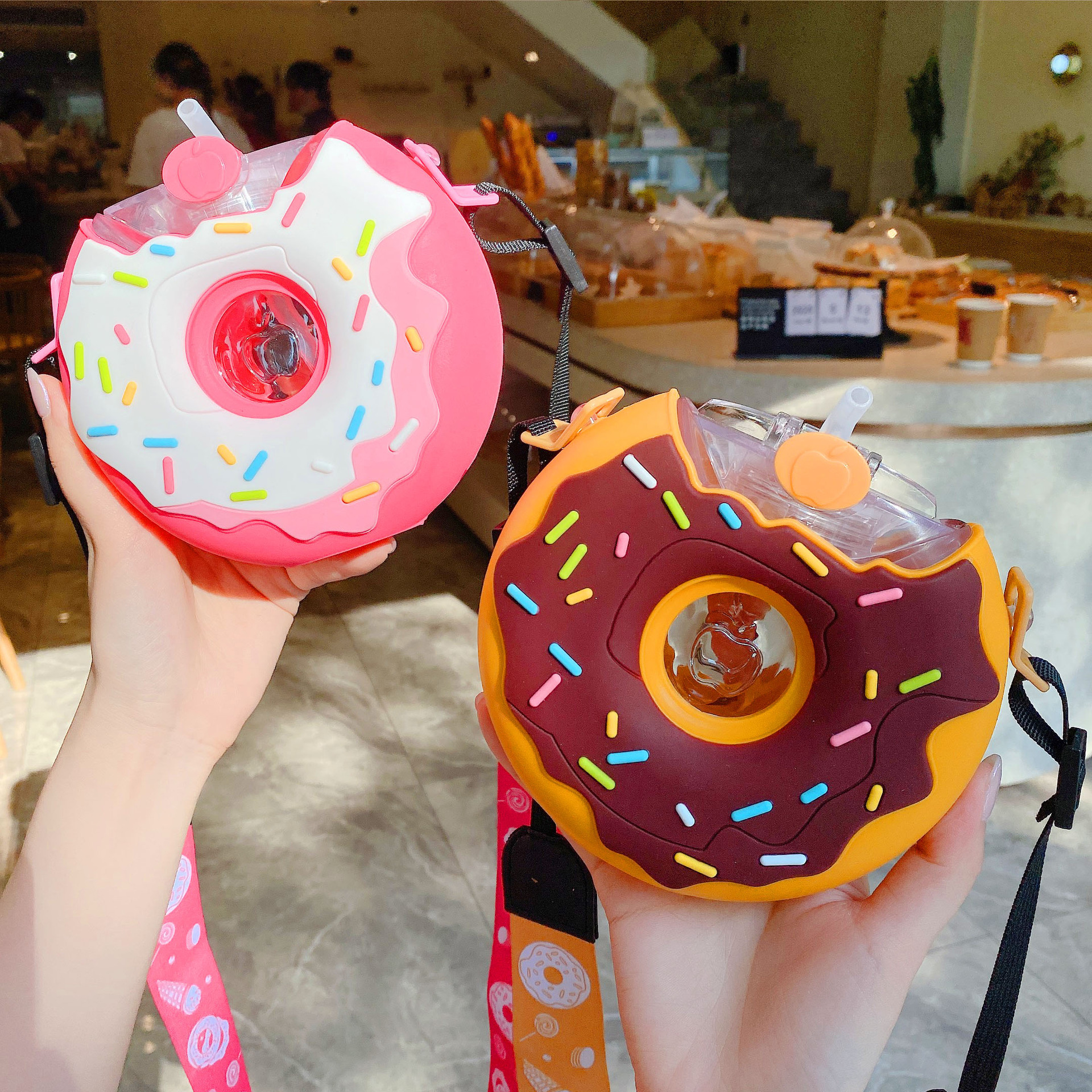 Donut Cup with Straw Kindergarten Baby Creative Glass Portable Anti-Fall Cute Crossbody Outdoor Children's Kettle