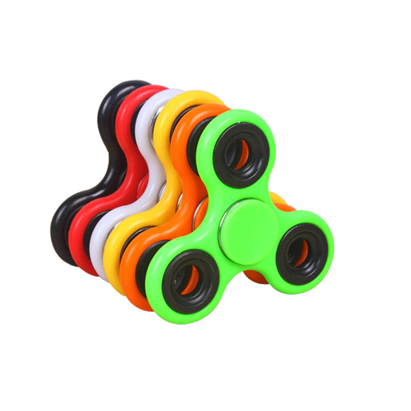 Fingertip Gyro Three-Leaf Gyro Finger Toy Pressure-Reducing Creative Toy Color Hand Spinner Wholesale