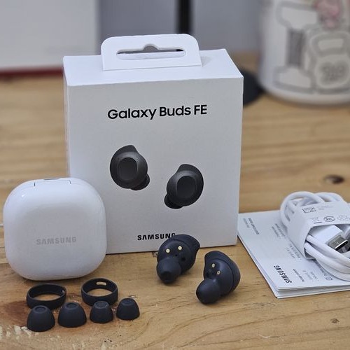 新款galaxy buds fe蓝牙耳机真无线适用于三星跨境顶配sm-r400n